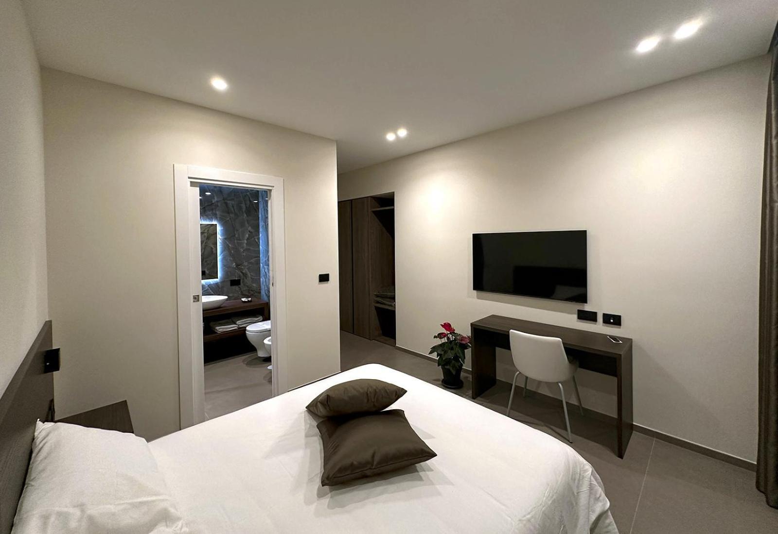Augusto132 Bed & Breakfast Наполи Екстериор снимка