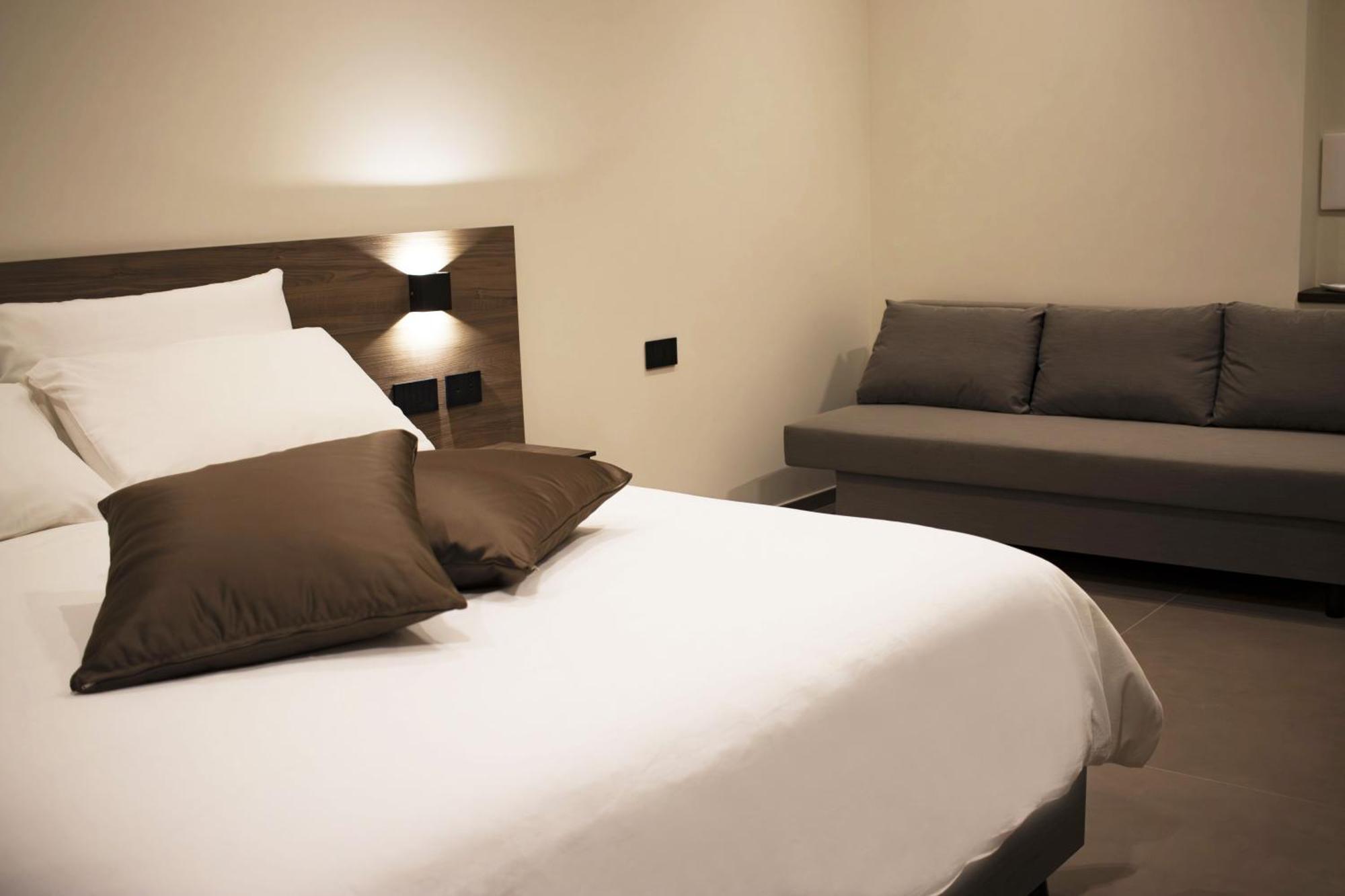 Augusto132 Bed & Breakfast Наполи Екстериор снимка