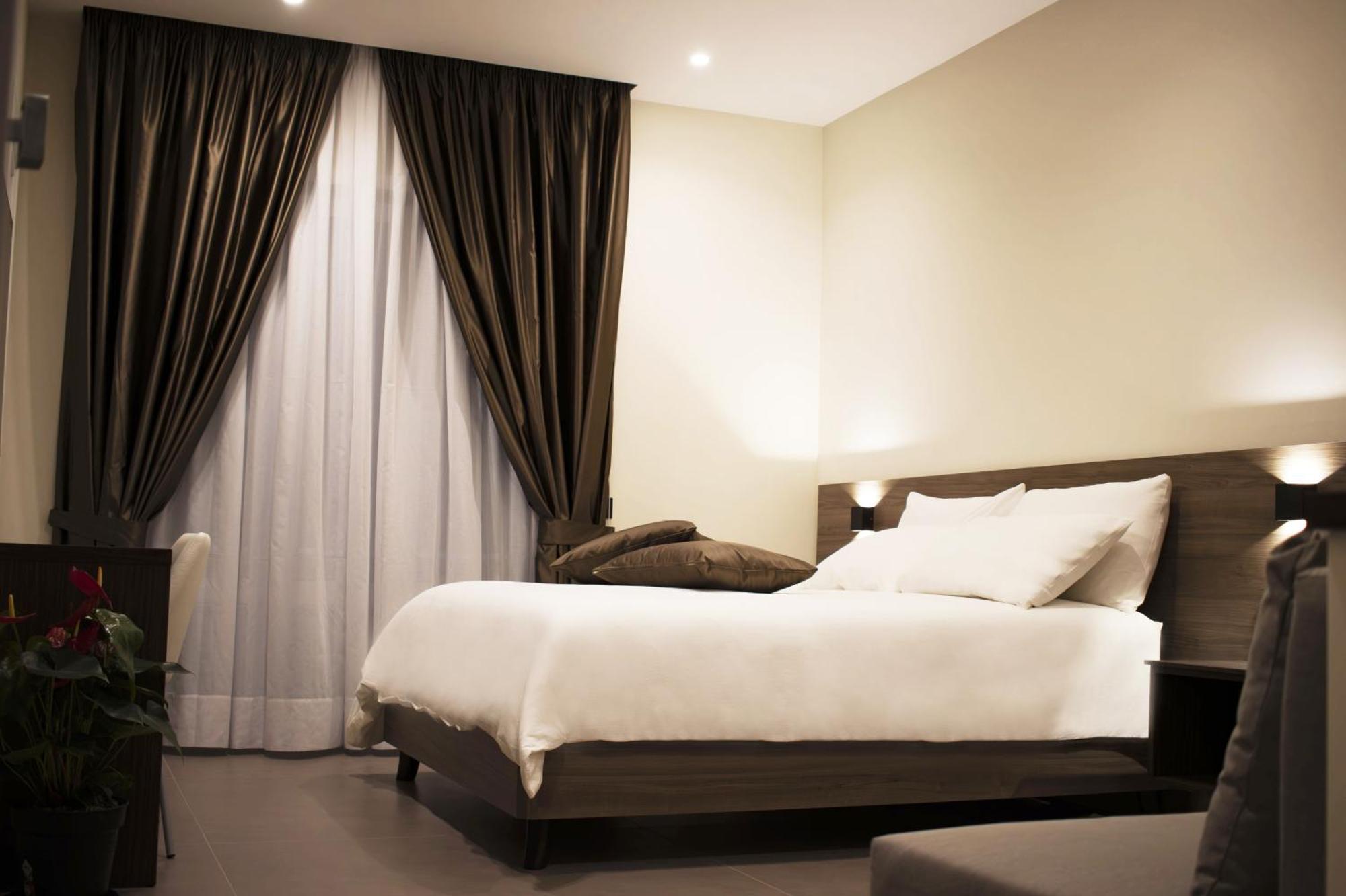 Augusto132 Bed & Breakfast Наполи Екстериор снимка